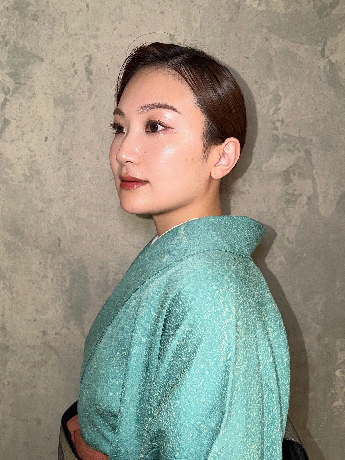 Natsuki Takeda in a pale green kimono